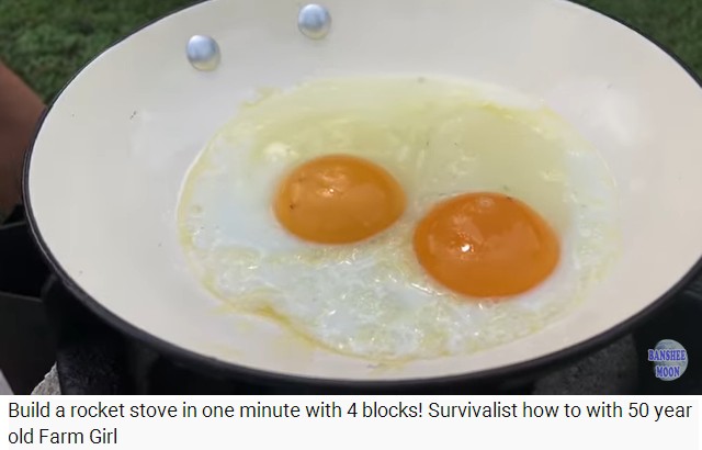 Y
                                  vienen huevos fritos