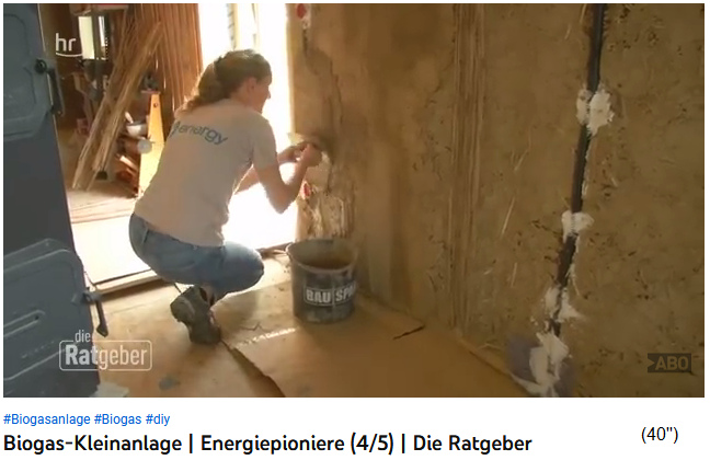 Construction de maisons en bois, paille
                    et argile