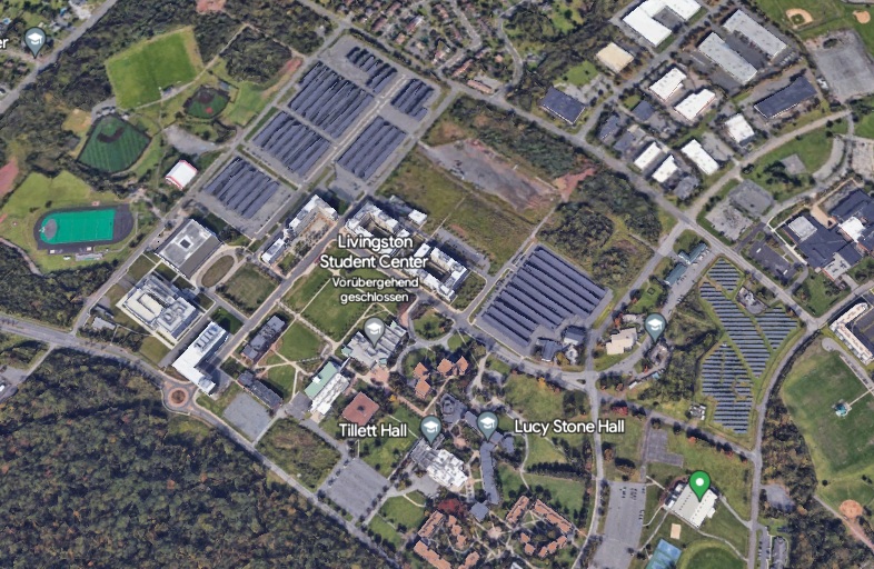 New Jersey Rutgers-Universit�t, Sicht von
                      oben auf den Solarparkplatz mit Google Earth
