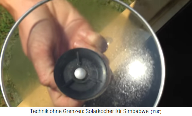 Condensation on the pot lid proves the
                  cooking effect