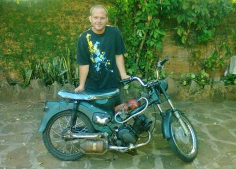 Das Wasser-Motorrad von Jos� Vaesken aus Paraguay,
                2012