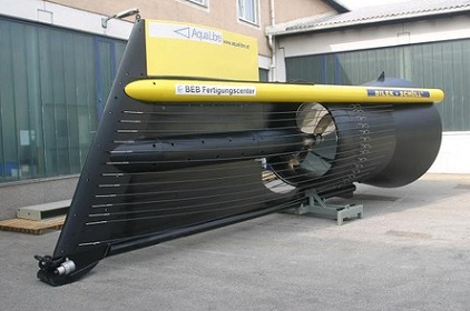 Stromboje, Str�mungsboje
                                        vor dem Transport