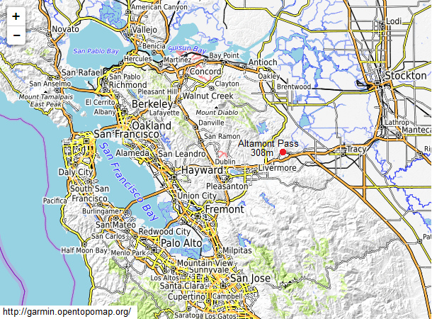Karte der Region San Francisco
                                    mit dem Altamont-Pass (308m hoch) -
                                    der Ort, wo 100e
                                    Vogelschredder-Windräder stehen