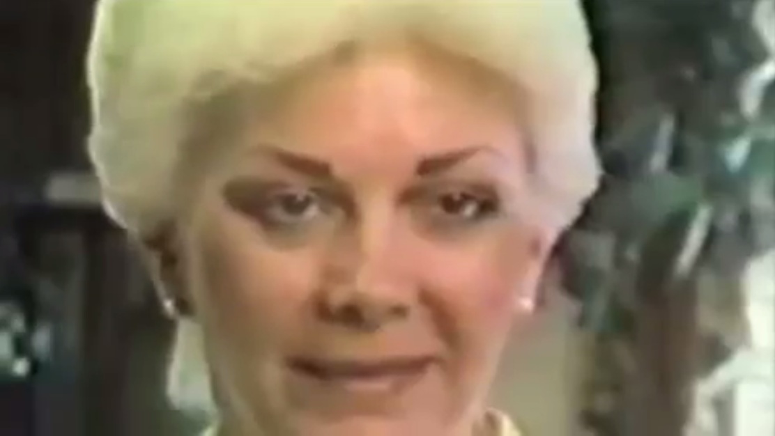 Sandy has healt with
                  DMSO from Backlash and nerval damage, portrait