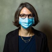 "Elite": FAKE head of health at
                        the Health Board (BAG) of Switzerland Ms. Levy
                        without any medical education - she is a manager
                        with Basel Pharma connections (stock trading!)