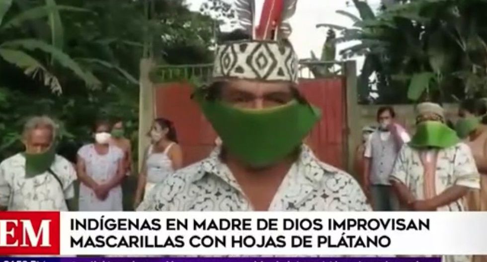 Corona19-Panik: Ureinwohner mit Masken aus
Bananenstaudenblättern, Madre de Dios, Peru, 17.
April 2020 Corona19-Panik: Ureinwohner mit
Masken aus Bananenstaudenblättern, Madre de Dios,
Peru, 17. April 2020