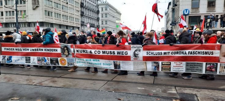 11.12.2021 in
                                                    2G-Fascho-Wien: Demo
                                                    gegen die
                                                    kriminell-t�dliche
                                                    GENimpfpflicht:
                                                    Kurz+Co muss weg