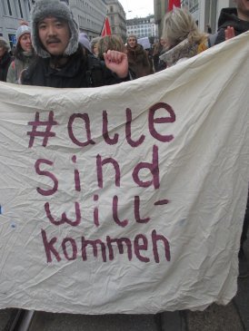 Manif. en Zurich
                  8-1-2022 17: Exigencia: "Todos son
                  bienvenidos" (alem�n: "Alle sind
                  Willkommen!")