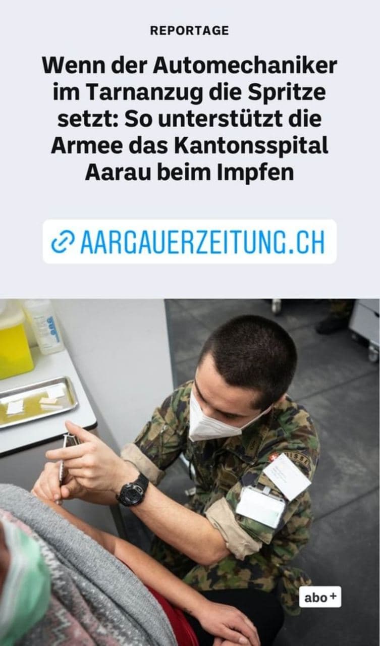 Spitaldesaster
                                            Personalmangel Kantonsspital
                                            Aarau 13.1.2022: Automech
                                            der Schweizer Armee darf
                                            GENimpfen im Kantonsspital
                                            Aarau