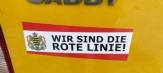 Widerstand in Sachsen
                                    mit Kleber 22.1.2022: WIR SIND DIE
                                    ROTE LINIE!