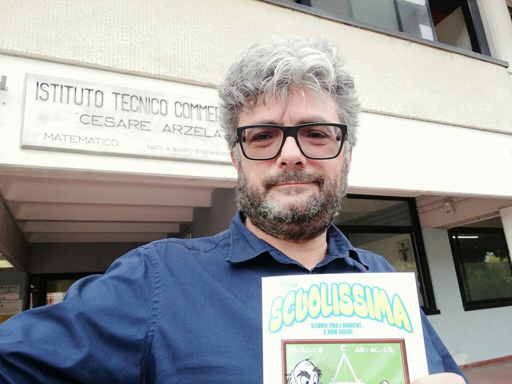 Verdacht GENimpfmord Spezia
                  (2G-Fascho-Italien) 3.2.2022: Geographielehrer Antonio
                  Scarpone tot im Bett aufgefunden - ist mit 53 weg:
                  Malore durante la notte, l'Arzel� piange il professor
                  Antonio Scarpone - Citta della Spezia