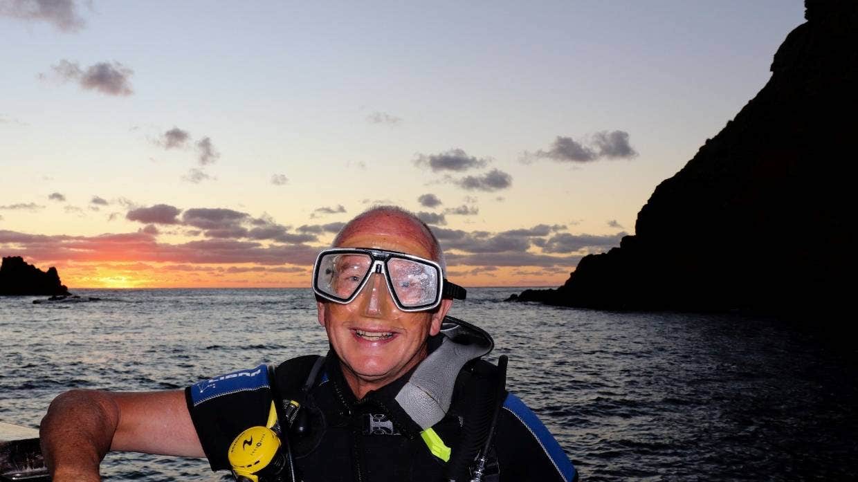 Verdacht GENimpfmord im
                          Paddelboot in Neuseeland 25.2.2022: Jeroen
                          Jongejans mit Herztod mit ca.60 weg: Jeroen
                          Jongejans, prominenter Neuseel�nder, erleidet
                          beim Paddleboarding im Hafen von Tutukaka den
                          pl�tzlichen Herztod. Meldung vom 22.2.22.
                          (orig. Englisch: Northland tourism titan
                          Jeroen Jongejans dies suddenly while
                          paddleboarding)