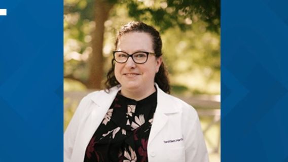 Verdacht GENimpfmord
                  in Louisville (Kentucky, "USA") 21.3.2022:
                  Die GENimpf-"Koordinatorin" Dr. SarahBeth
                  Hartlage, die sogar Babys GENimpfen lassen wollte, ist
                  mit 36 weg: 36-j�hrige Covid-Impfkoordinatorin stirbt
                  „pl�tzlich und unerwartet“