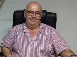 Verdacht GENimpfmord in Marsala
                  (Sizilien, 1G-Fascho-Italien) 19.3.2022: Arzt Antonio
                  Sparla stirbt mit 64 an Herzinfarkt - davor machte er
                  eifrig t�dliche GENimpfwerbung: Sizilianischer Arzt
                  erliegt Herzinfarkt. Im vergangenen Jahr
                  ver�ffentlichte er in den sozialen Netzwerken
                  dramatische Aufrufe zur
                  Covid-"Schutzimpfung". Meldung vom 18.3.22
                  (orig. italiano: Marsala, � morto il dottore Antonio
                  Sparla)