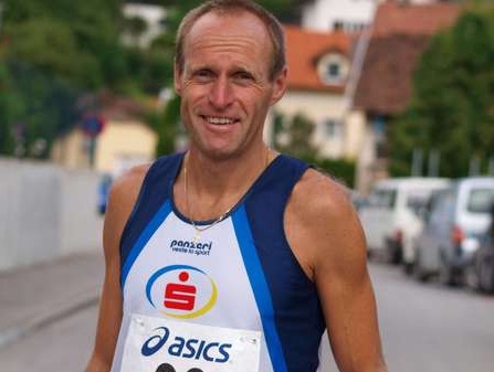 Verdacht GENimpfmord St. P�lten
                        (1G-Fascho-�sterreich) 4.4.2022:
                        Halbmaraton-Rennl�ufer Dr. Manfred
                        Schwarzenbohler mit ca.50 gestorben: Manfred
                        Schwarzenbohler pl�tzlich und unerwartet
                        gestorben