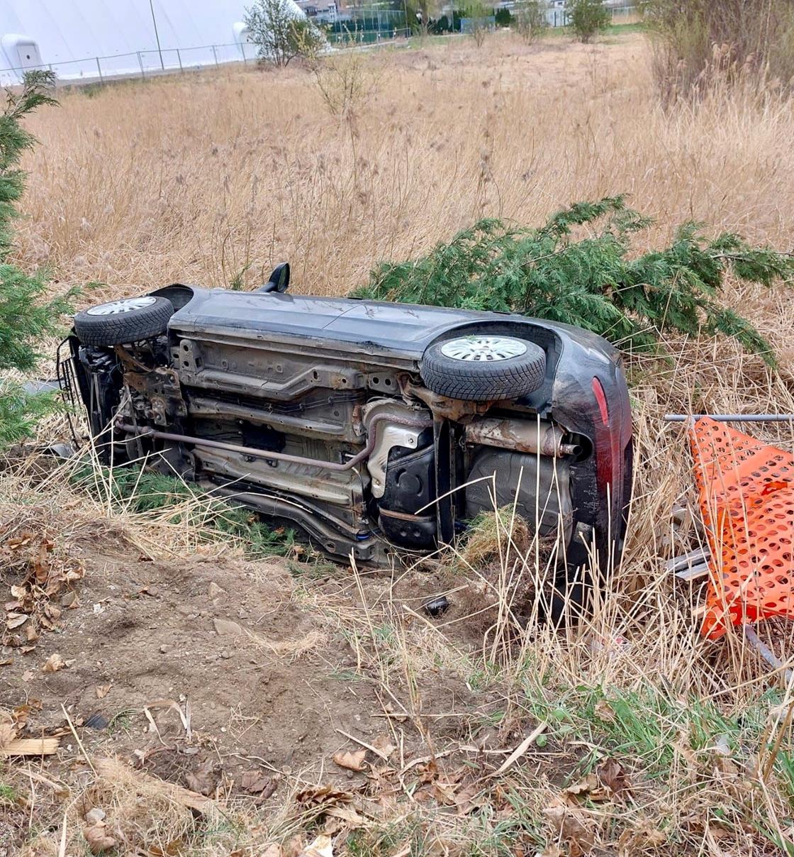 Verdacht Vaccident in Sterzing
                    (S�dtirol) 24.4.2022: Mann hat Zusammenbruch am
                    Steuer und rollt in einen Graben: Aufsehenerregender
                    Unfall in Sterzing
