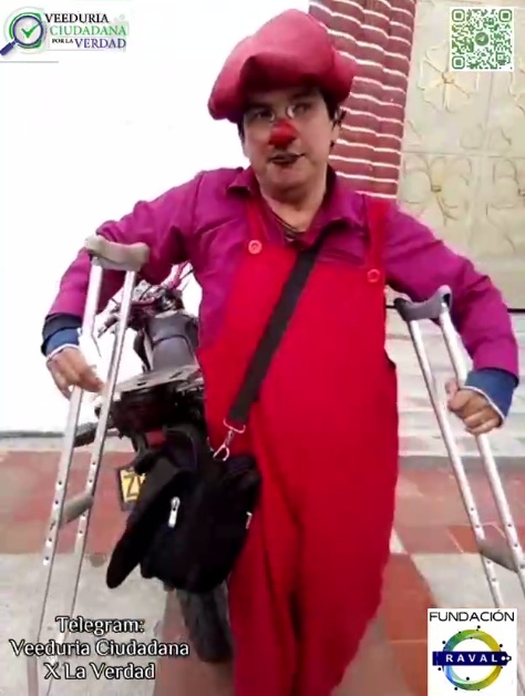 SCHLANGENGIFTimpfschaden in Kolumbien 3.5.2022:
                  Clown warnt vor Sinovac! Er ist an Kr�cken!