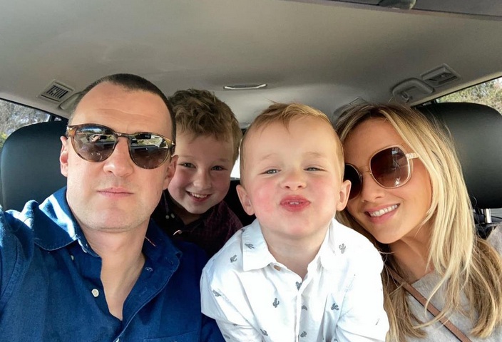 Verdacht SCHLANGENGIFTimpfmord Adelaide
                  (Australien) 25.5.2022: Jason Januszke (43) bricht bei
                  Hikinglauf zusammen - tot: Australien: 43-j�hriger
                  Coach, Familienvater, bricht bei Berglauf am Mt. Lofty
                  bei Adelaide (Australien) tot zusammen. (orig.
                  Englisch: Trainer to the stars dies on run)