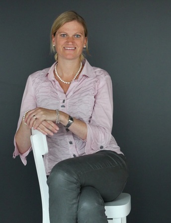 Verdacht
                  SCHLANGENGIFTimpfmord Romoos (Kanton Luzern, Schweiz)
                  24.6.2022: Gemeindeamtfrau Jolande Untern�hrer mit 46
                  weg: Romooser Gemeindeamtfrau ist verstorben |
                  zentralplus