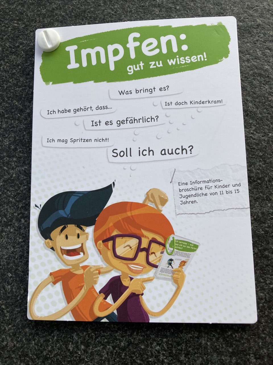 Kriminelle
                  Impfwerbung Schweiz 25.8.2022: Schulen in der Schweiz
                  verteilen Impfwerbung an Kinder - mentaler
                  Kindsmissbrauch!