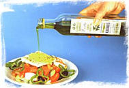 Olivenöl auf Feta-Tomatensalat:
                          Olivenöl fördert bei Blutgruppe 0 Herz und
                          Arterien, und Feta ist eine der wenigen
                          bekömmlichen Käsearten der Blutgruppe 0.