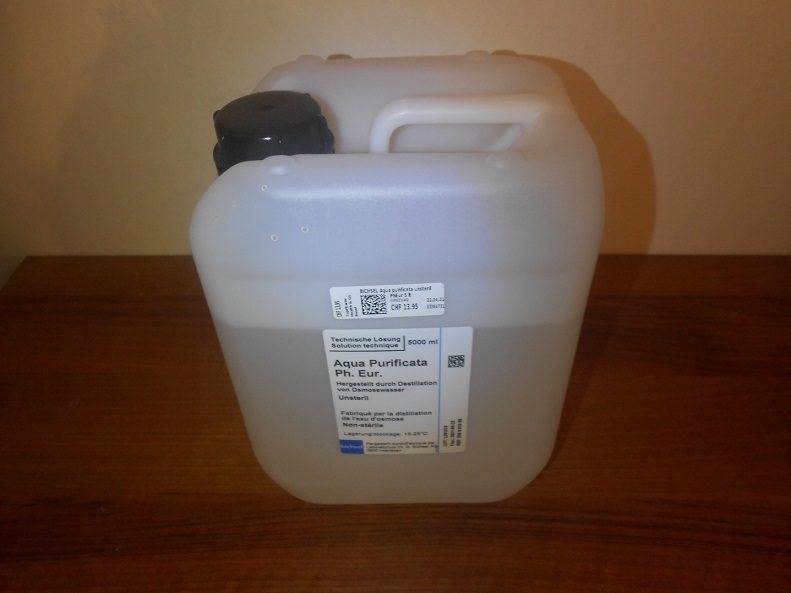 Destilliertes
                    Wasser