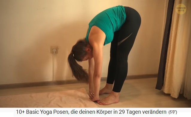2c. Stretching the back with the hands on the
floor at an angle of 10 to 20 degrees 2c.
Stretching the back with the hands on the floor at an
angle of 10 to 20 degrees