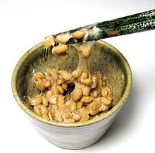 Natto: sojabonen in
                                        slijm