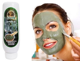 arcilla verde con
                                  una máscara