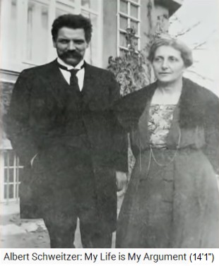Albert und Helene Schweitzer 1912
                    / 1913 beim Spaziergang