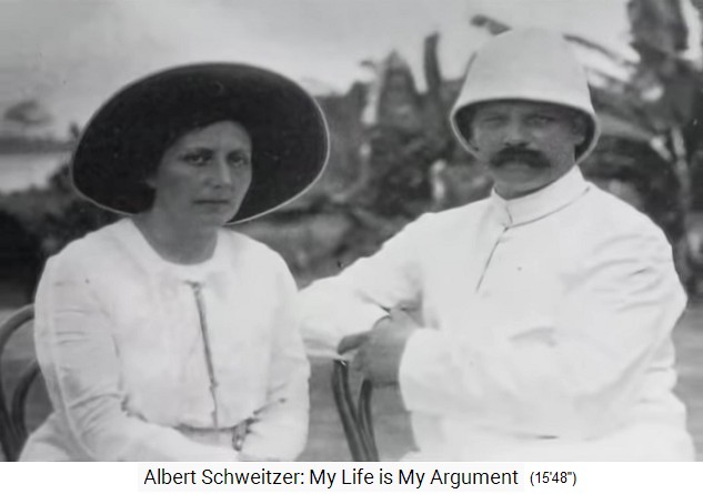 Albert und
                    Helene Schweitzer in Lambarene im weissen
                    Kolonialistendress 1913 [um die Tsetsefliege mit der
                    Schlafkrankheit abzuwehren]