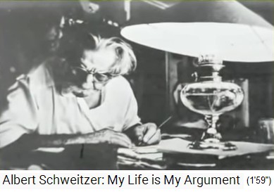 Gabun, Lambarene: Albert
                    Schweitzer schreibt mit Petroleumlampe