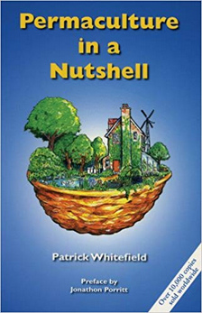 Libro de
                        Patrick Whitefield: Permacultura en una nuez, en
                        ingl�s: Patrick Whitefield: Permaculture in a
                        nutshell (1993)