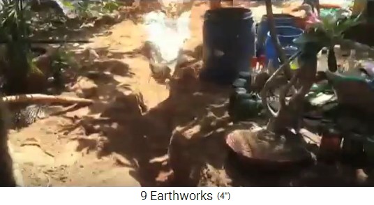 Zona con zanja de infiltraci�n con
                    teja abierta