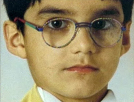 Volkan, 6 a�os, retrato [25]. Parece que �l
                        ten�a proyectos grandes en su vida [4]