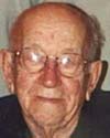 El hombre
              Edward Gierlach (91 a�os) fue matado por un grupo de 5
              American Bulldogs en la terraza de su casa