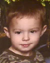 El
              ni�o Tyson Miller (18 meses) de Luling (Texas) fue matado
              por un Pitbull que fue fuera de su casa con cadena