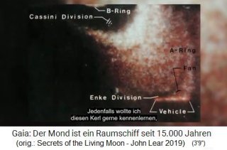 Nave espacial gigante en los
                      anillos de Saturno 03