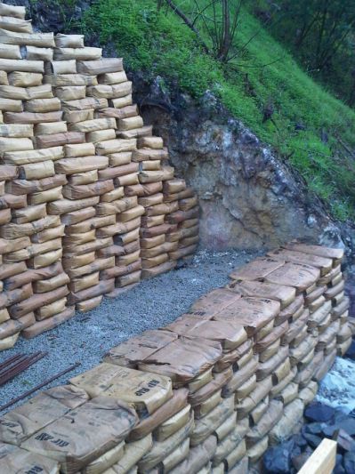 Cement
                  bag wall under construction