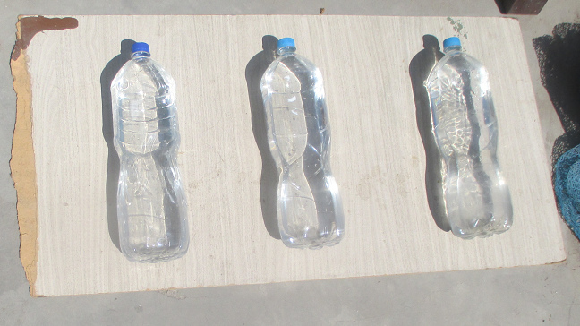 The solar water
                          disinfection (SODIS) with tap water in
                          developing countries: The bottle is filled to
                          3/4, then shaken for 1 min, then placed in the
                          sun for 6 to 8 hours - or with cloudy weather
                          24 to 48 hours outdoors - solar UV radiation
                          is neutralizing bacteria and other pathogens -
                          and the water gets drinking water quality
