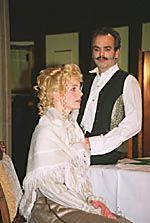 Ibsen, "Das
                        Puppenhaus", Mann mit Frau Nora,
                        Theaterszene