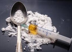 Das Heroin in Vietnam
              war unverd�nnt, nicht gestreckt wie in den kriminellen
              "USA", und machte sofort extrem s�chtig