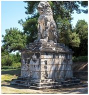 Amphipolis (Grecia del Norte): monumento
                  del le�n