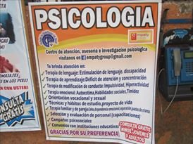 Comas, ein B�ro bietet
                      psychologische Beratung an 2015 01