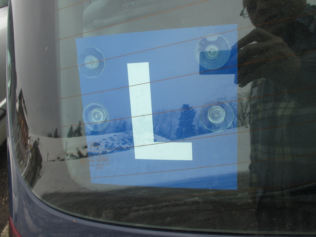 Auto mit "L" innen mit 4
                      St�pseln