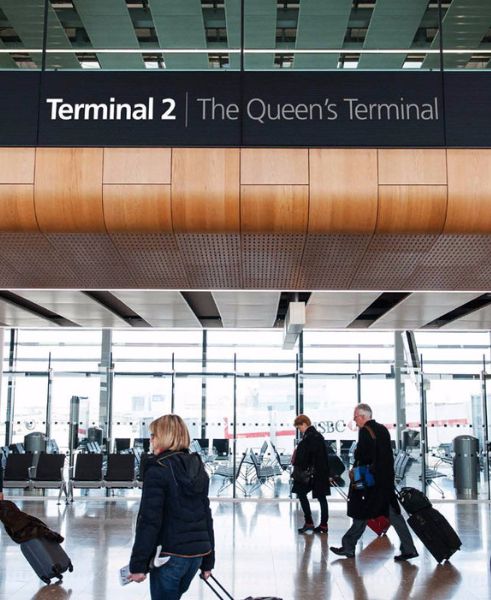 Reisen:
              Flughafen Heathrow Terminal 2