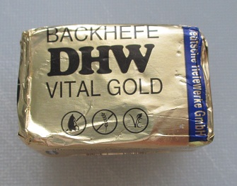 Backhefe verpackt