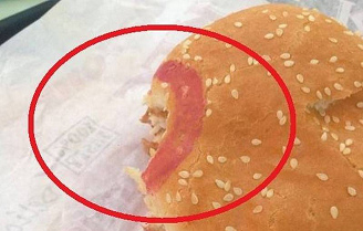 Pintalabios t�xico en
                  pancito [5] - y as� el pintalabios t�xico tambi�n es
                  COMIDO