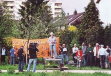 Rede von Frau Heute-Blum, die leider von
                          gestern war