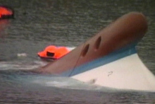 ... hasta fue un
                      hundimiento del barco...